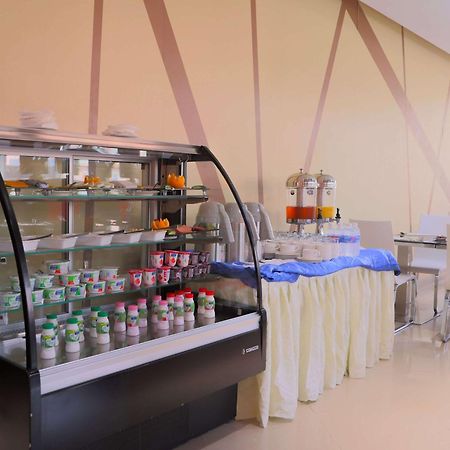 Novotel Suites Riyadh Centre Zewnętrze zdjęcie