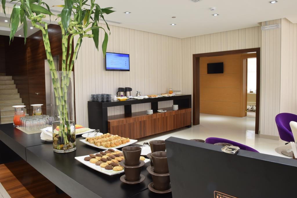 Novotel Suites Riyadh Centre Zewnętrze zdjęcie