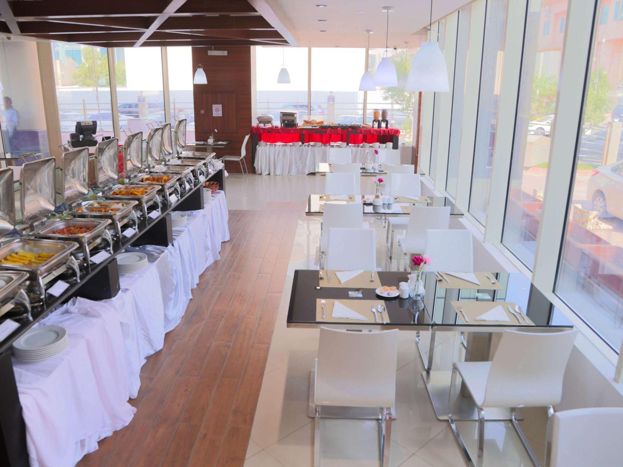 Novotel Suites Riyadh Centre Zewnętrze zdjęcie