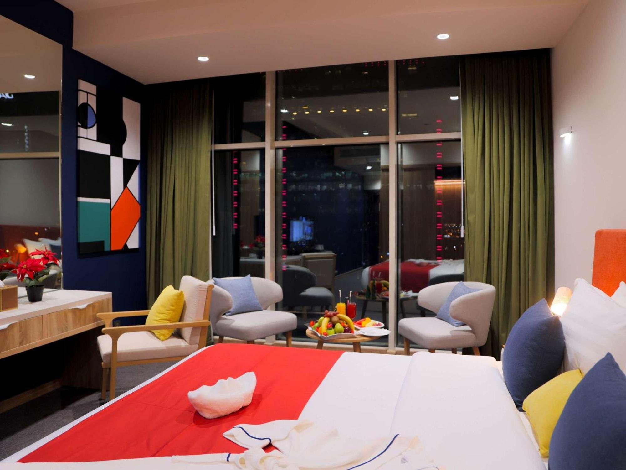 Novotel Suites Riyadh Centre Zewnętrze zdjęcie