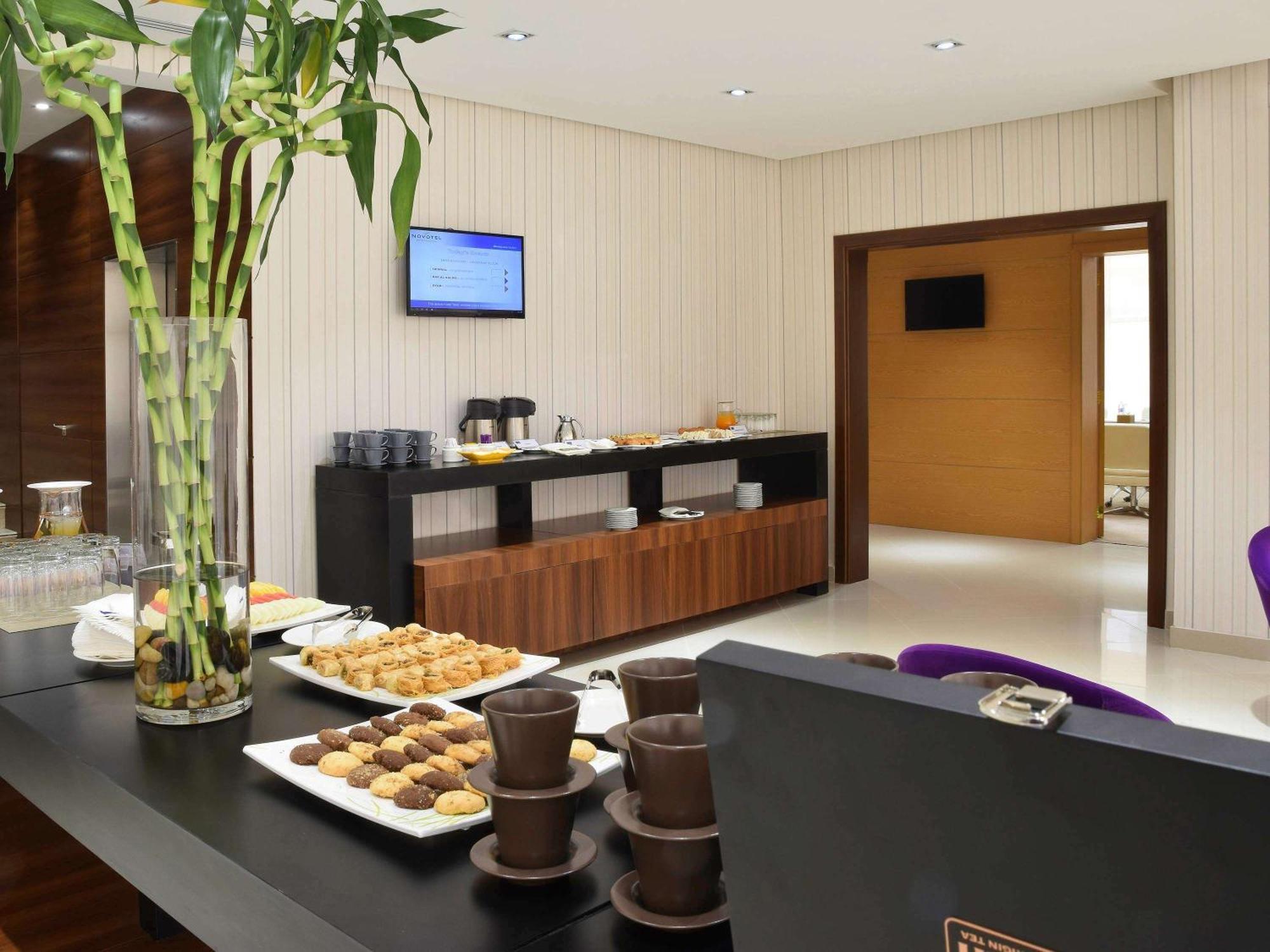 Novotel Suites Riyadh Centre Zewnętrze zdjęcie
