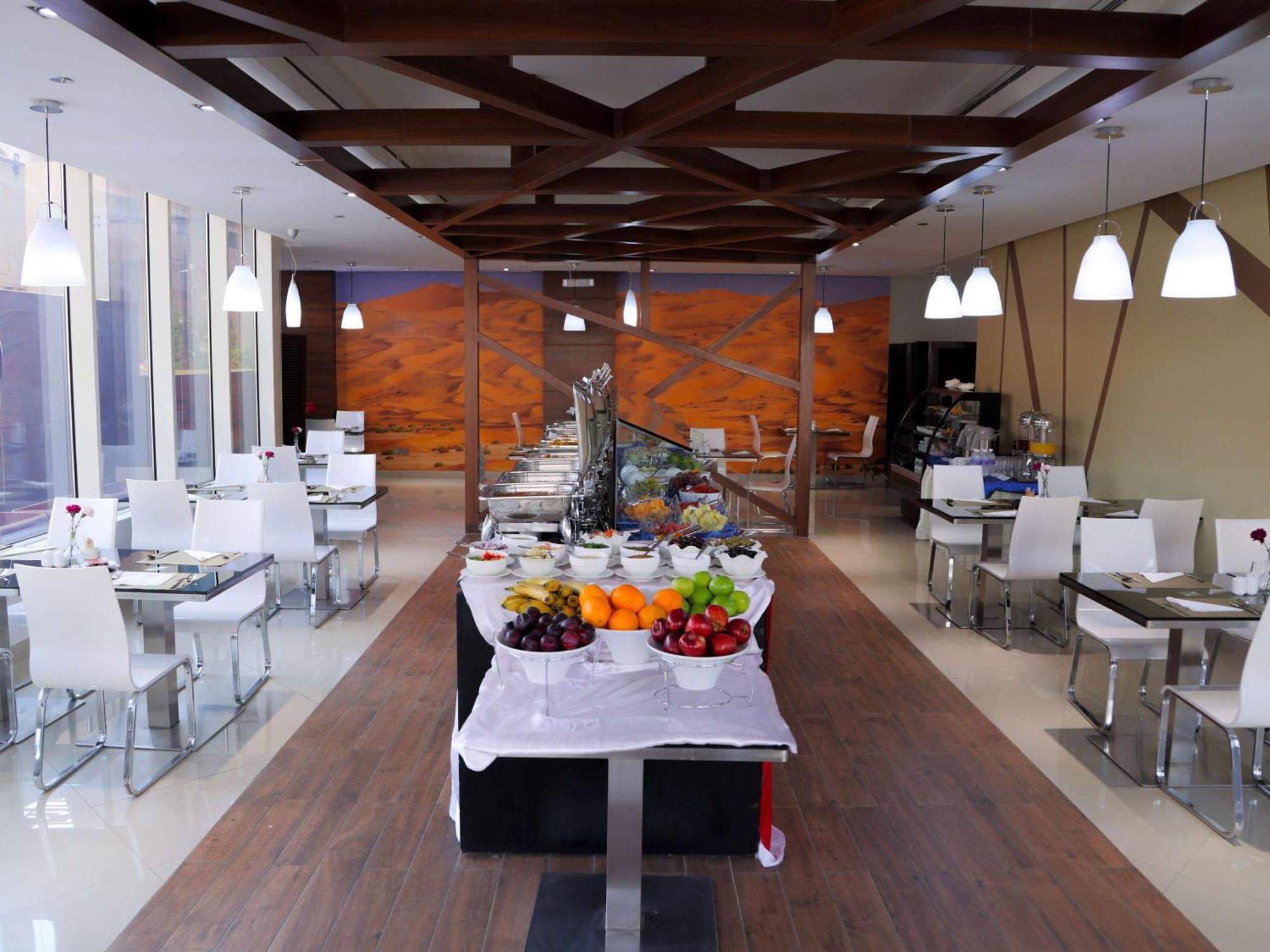 Novotel Suites Riyadh Centre Zewnętrze zdjęcie