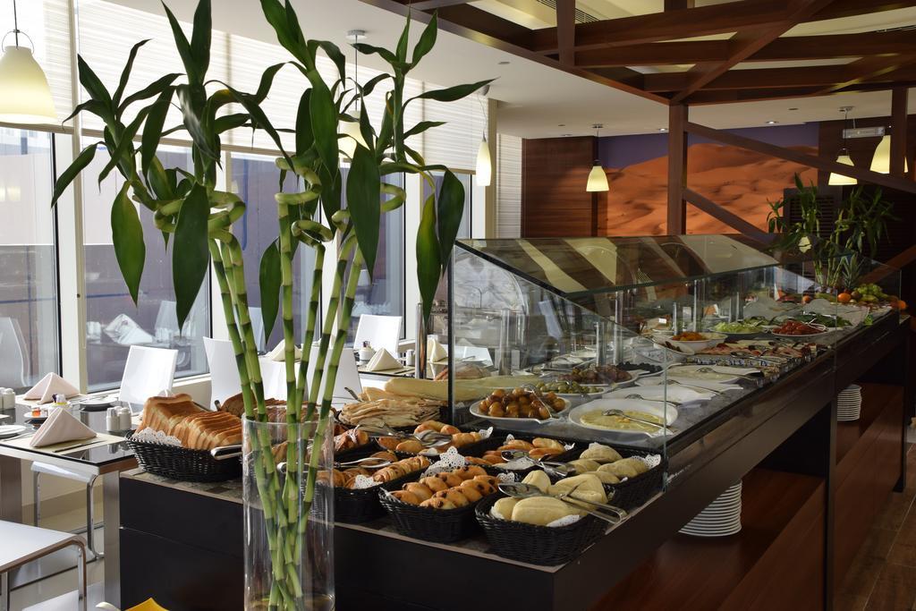 Novotel Suites Riyadh Centre Zewnętrze zdjęcie