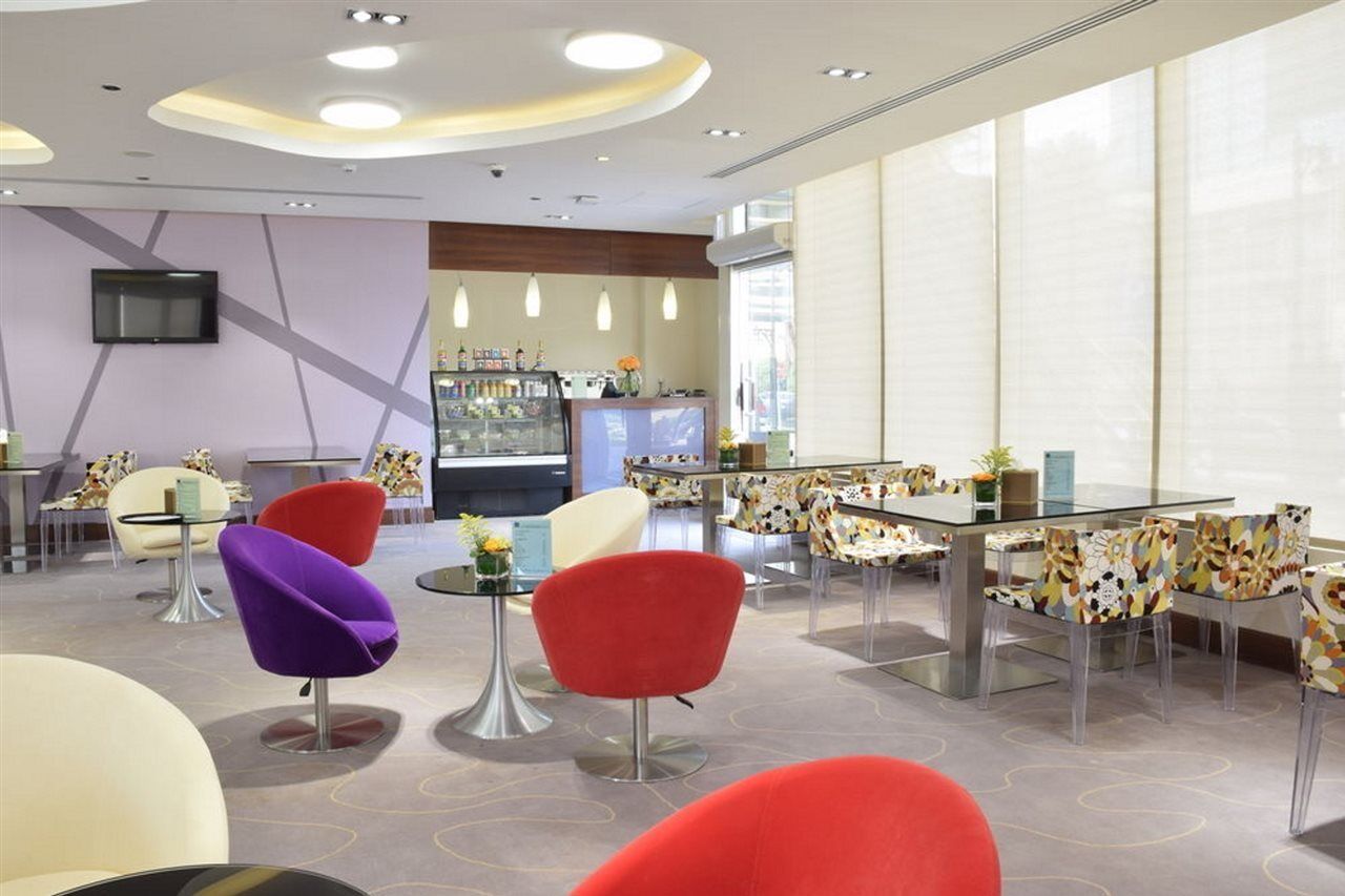 Novotel Suites Riyadh Centre Zewnętrze zdjęcie